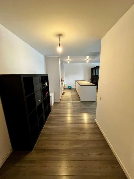 Big Apartment With Parking In Antverpy Exteriér fotografie