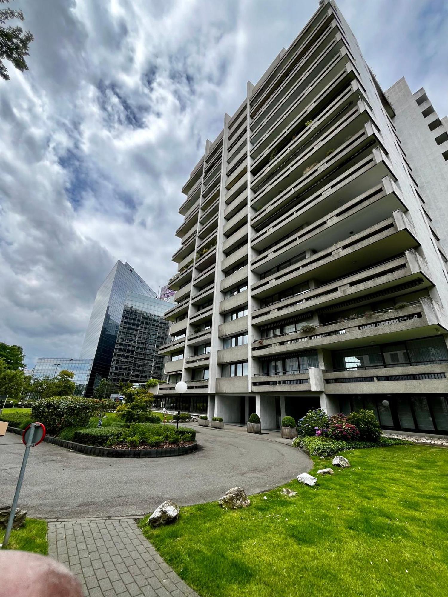 Big Apartment With Parking In Antverpy Exteriér fotografie