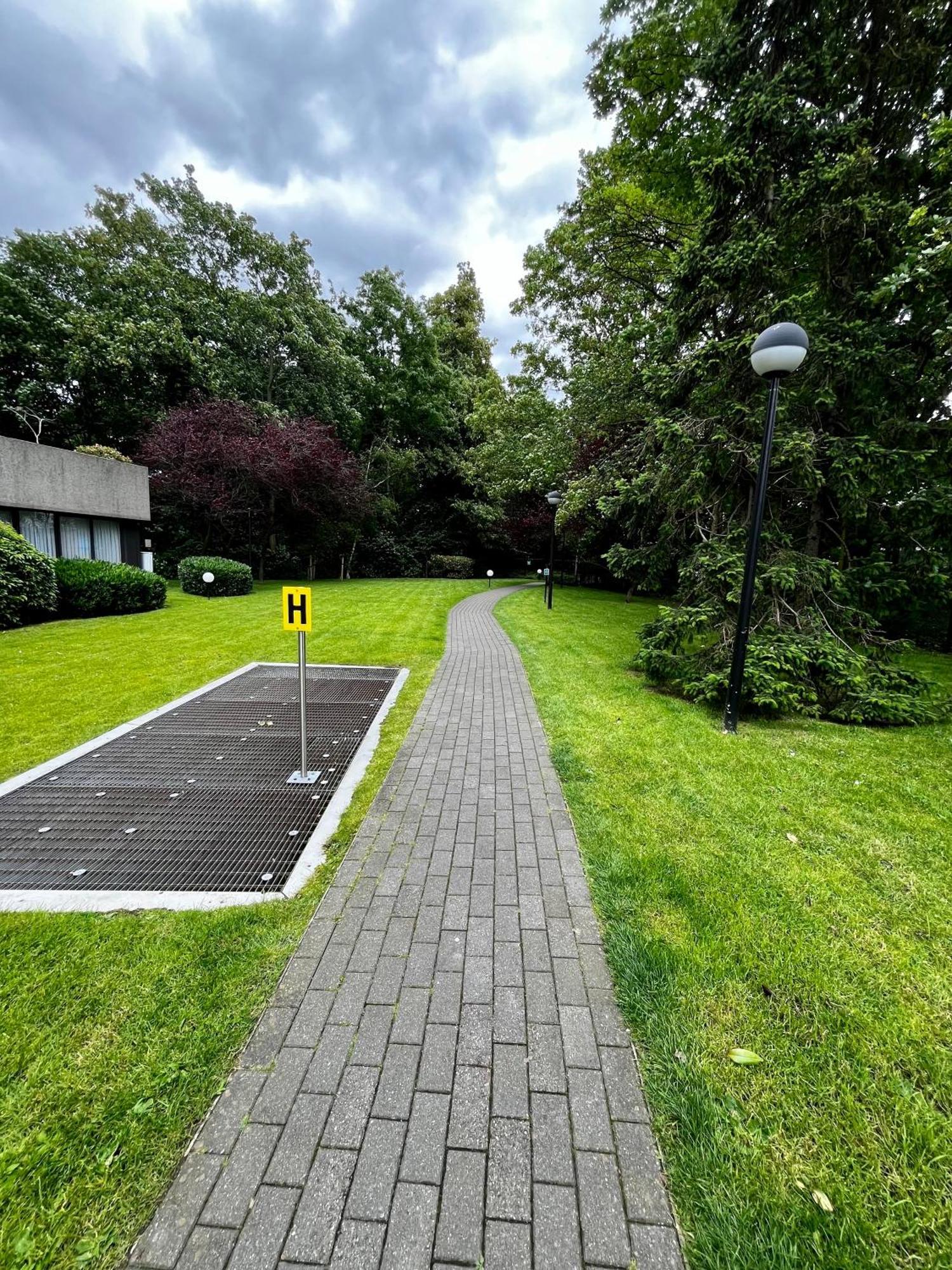 Big Apartment With Parking In Antverpy Exteriér fotografie